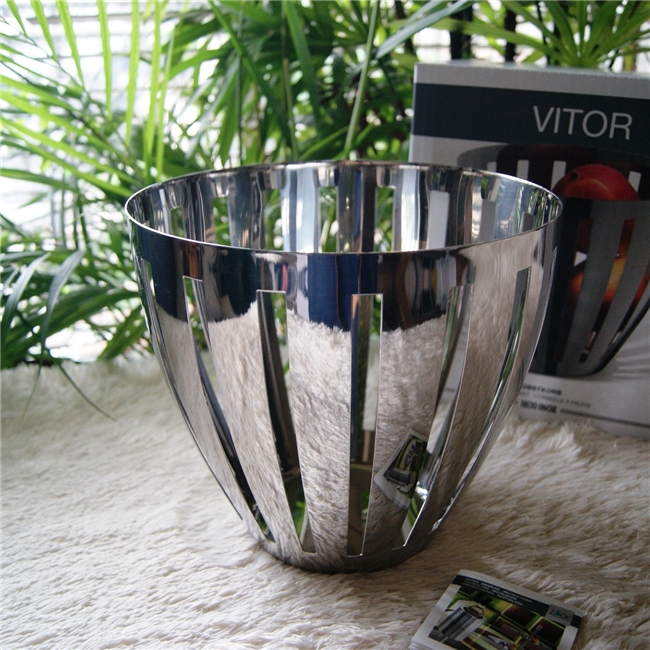 30713 VITOR fruit basket, glossy | ドイツZACK社のモダンなステンレス製フルーツバスケット